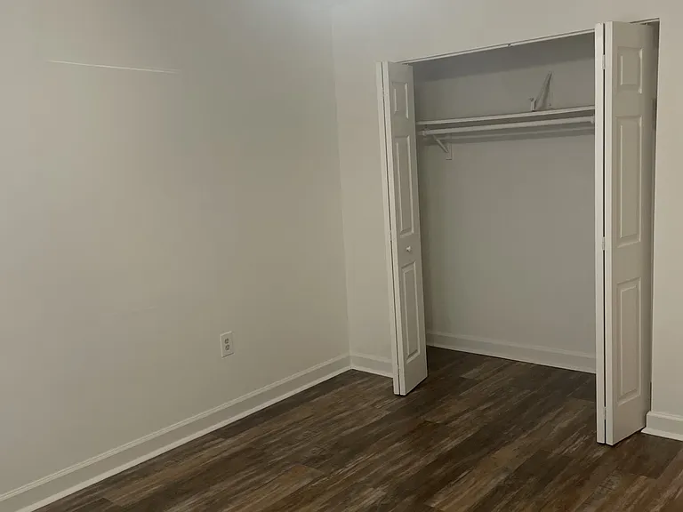 Deer Run Apartments — Photo 30