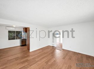 2458 S Normandie Ave APT 4, Los Angeles, CA 90007