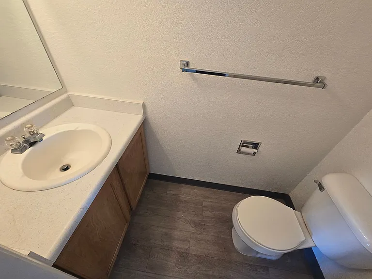 80 Blackburn Ln — Photo 10
