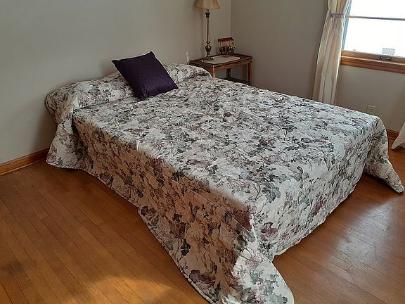 Bedroom #1