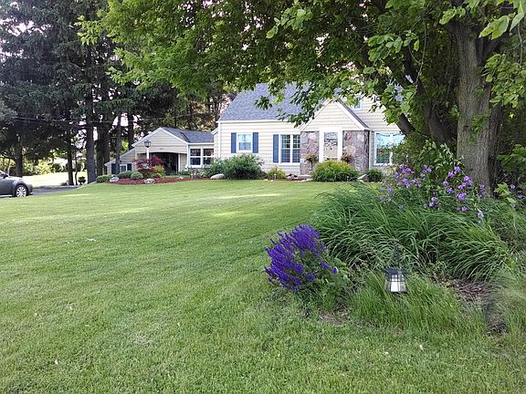 3rd image of 8275 S 13th St