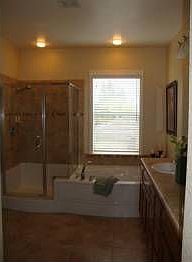 4th image of 8062 Linda Isle Ln