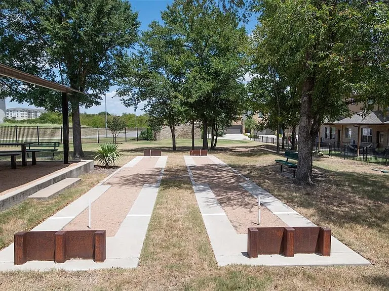 1001 Zodiac Ln #37 — Photo 30