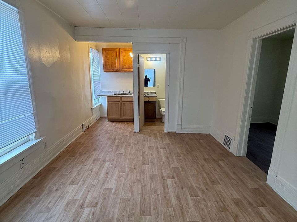 2nd image of 1561 S 9th St #1