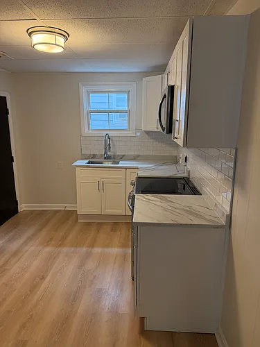 153 Bradford St #2B Photo 1