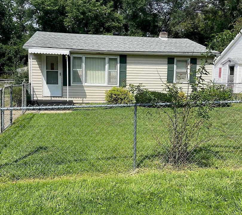 1st image of 3208 Elinore Ave