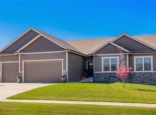 1608 NW Boulder Point Pl, Ankeny, IA 50023