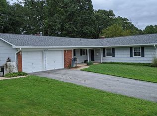 12325 Shadetree Ln, Laurel, MD 20708