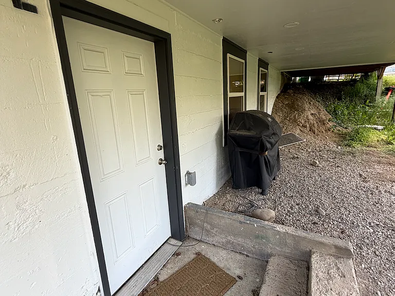 111 Tiger St #E — Photo 6