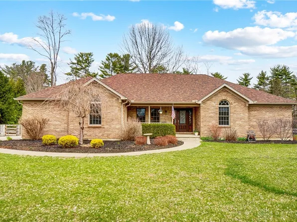 66 Shepherds Run Dr, Loveland, OH 45140