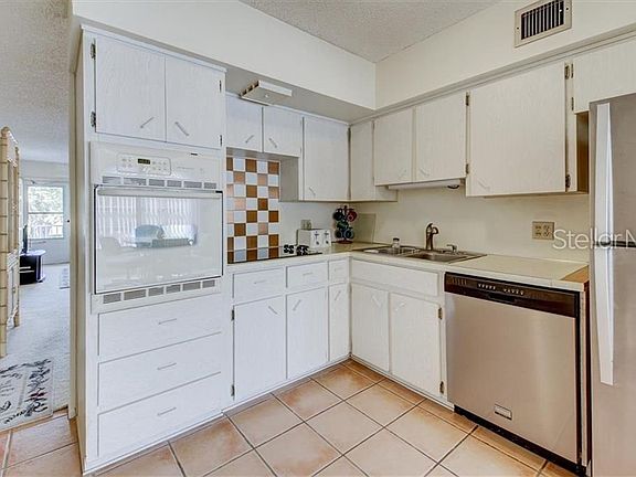 5th image of 2362 Jamaican St APT 44