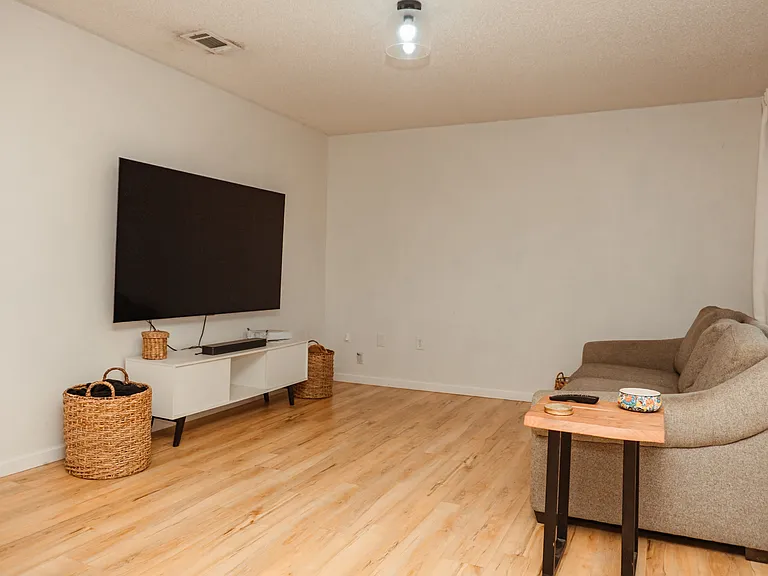 118 Kipling Dr — Photo 5