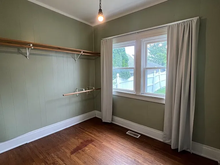 310 Colvin Ave — Photo 8