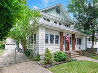 4011 205th St, Bayside, NY 11361