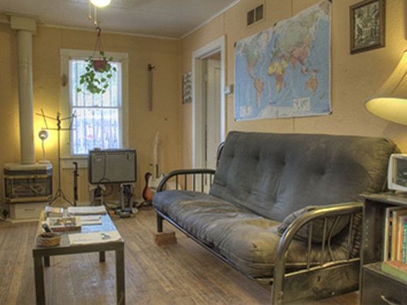 4th image of 3004 Silver Ave SE