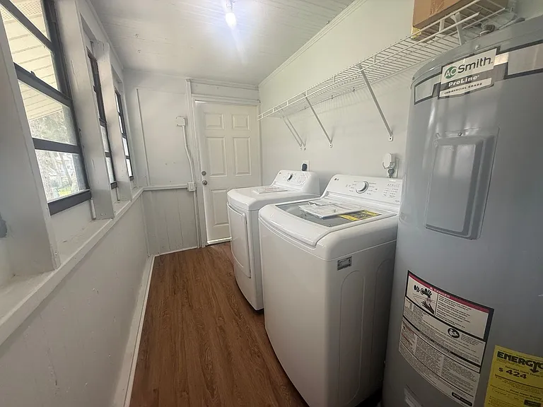 409 S Grandview Ave — Photo 16