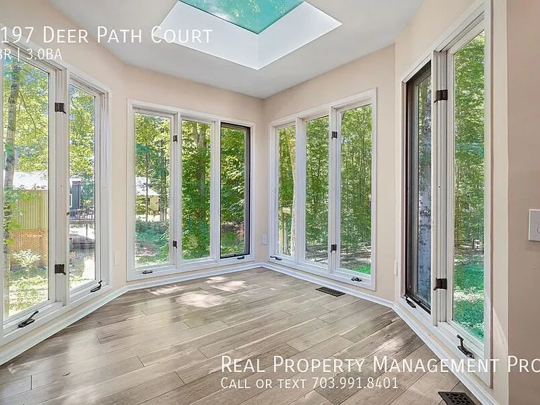6197 Deer Path Ct — Photo 10