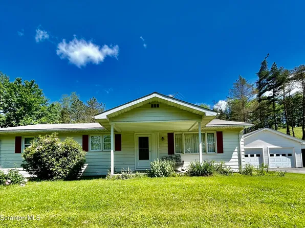 153 Stone Crop Rd, Hallstead, PA 18822