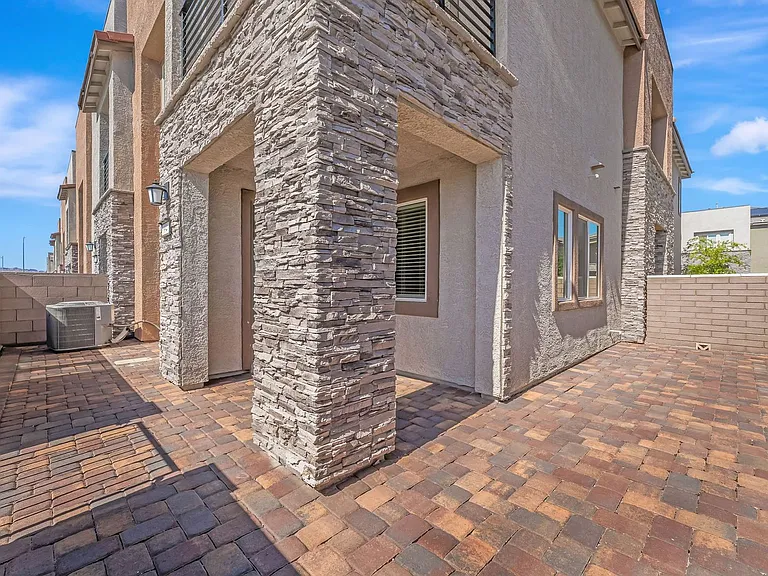 894 Cadence View Way — Photo 4