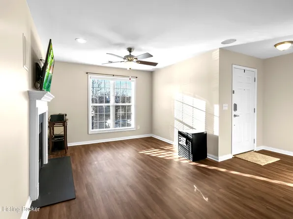 520 Jurich Ct, Simpsonville, KY 40067