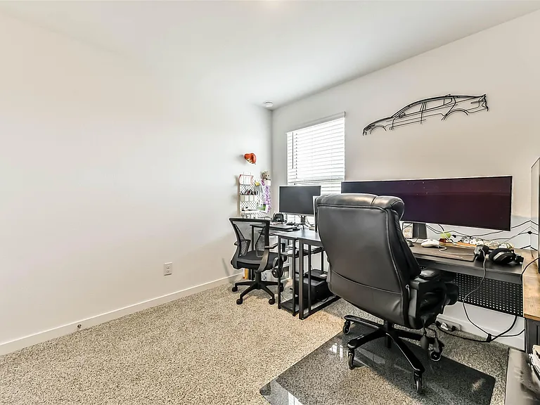 2621 Mackinac Bay Dr — Photo 31
