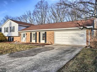 701 Hastings Dr, Harrisburg, PA 17109