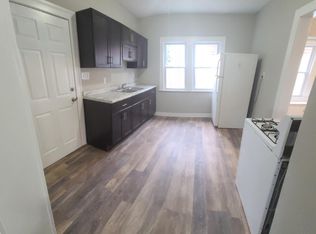 2213 Bunts Rd, Lakewood, OH 44107
