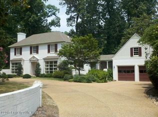 9 Bayberry Ln, Williamsburg, VA 23185