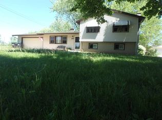 2467 Park Ave, Beloit, WI 53511