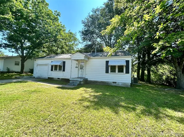 420 S 7th St, McAlester, OK 74501