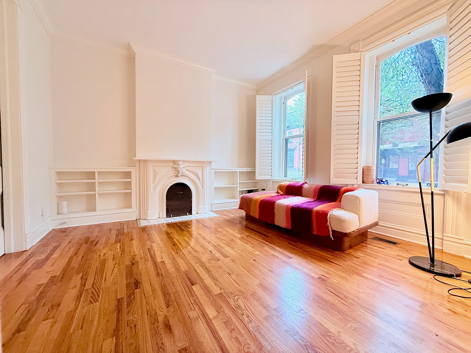 3 bed, 2.5 bath, 2056 sqft, $3,600 — Photo 1