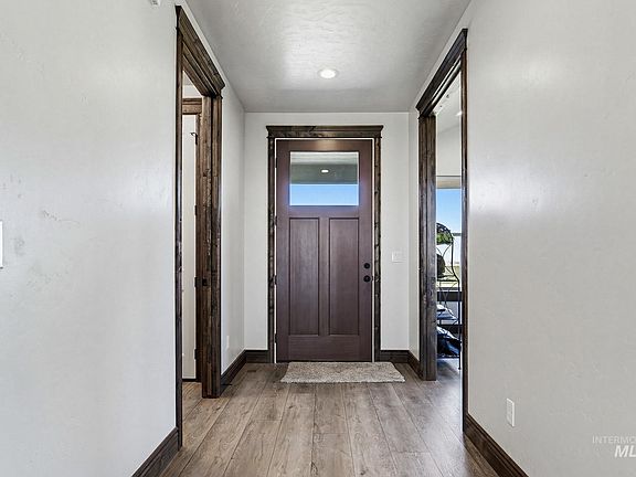 5th image of 24753 Simplot Blvd