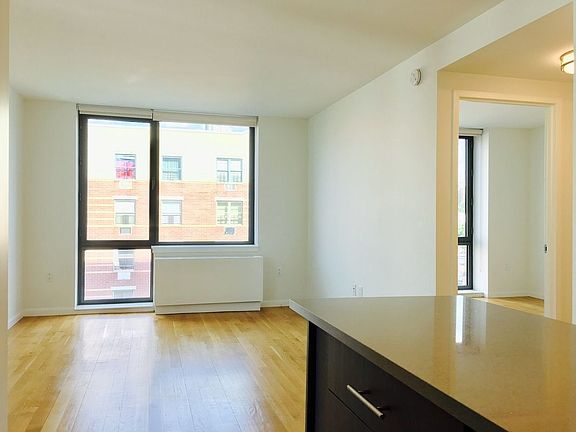 5th image of 1770 Madison Ave APT 3B