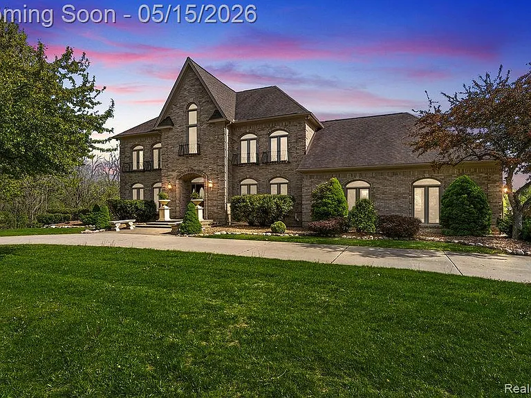 7374 Fox Hill Ln, Northville, MI 48168 | MLS #20261034126 | Zillow