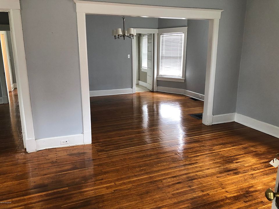 2nd image of 3045 Wentworth Ave