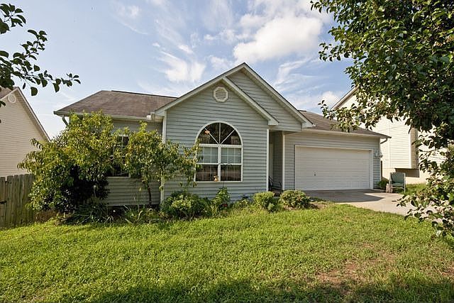 2nd image of 624 Dunnview Ln