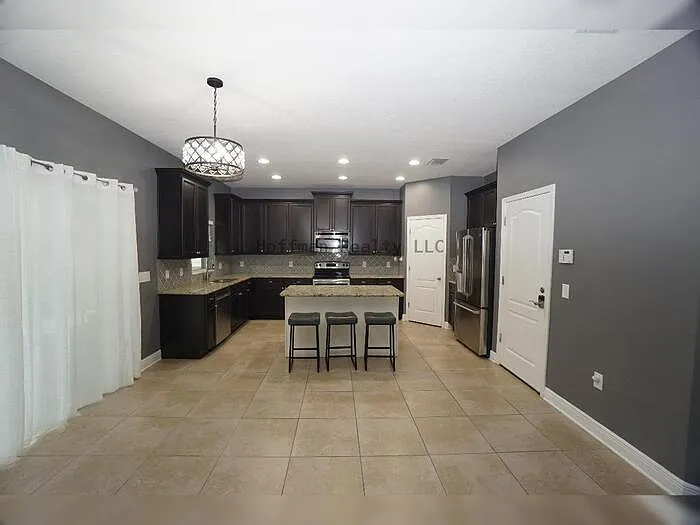 7303 S Shamrock Rd — Photo 9
