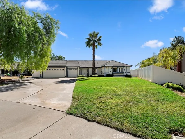 24823 Morning Mist Dr, Moreno Valley, CA 92557