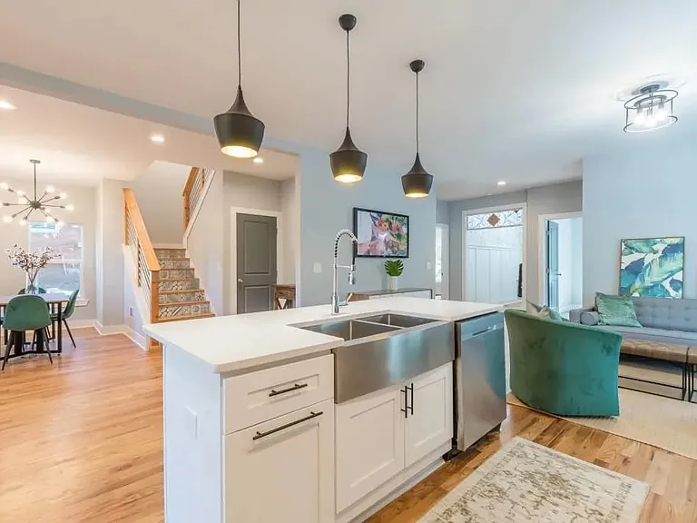 1659 Olympian Way SW — Photo 11