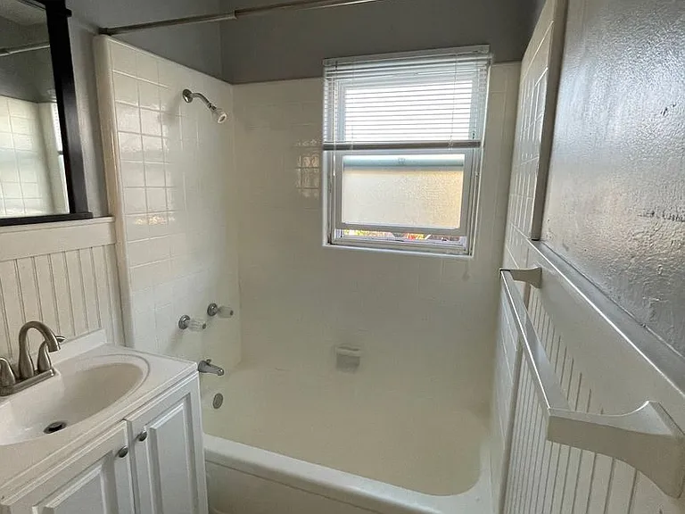 215 D Ave #1000 — Photo 5