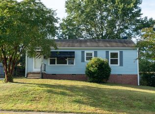 2305 McKinney St, Burlington, NC 27217