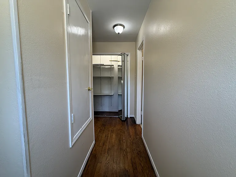 3512 Shadowwood Ct — Photo 30