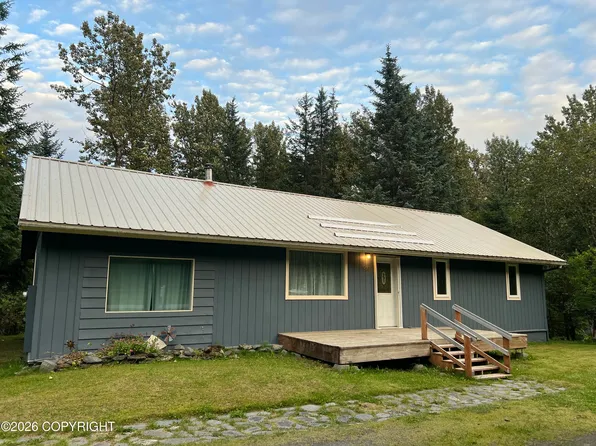 1816 Jesse Lee Dr, Seward, AK 99664