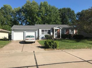 1322 Brandywine Ln, Saint Peters, MO 63376