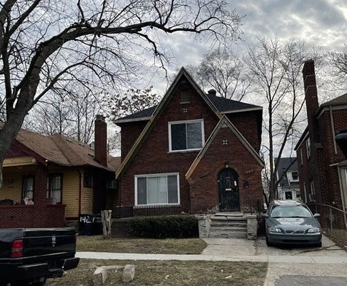 14264 Coyle Ave — Photo 2