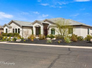 246 N Cliffside Dr, Washington, UT 84780