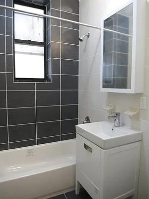 Rented by Bohemia Realty Group | media 4