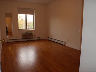 Rented by MAC Realty NY