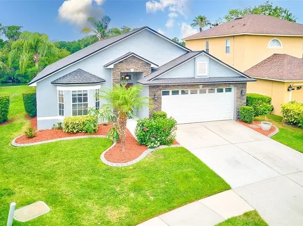 619 Straw Lake Dr, Brandon, FL 33510