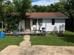 106 S Ayers St, Summit, AR 72677